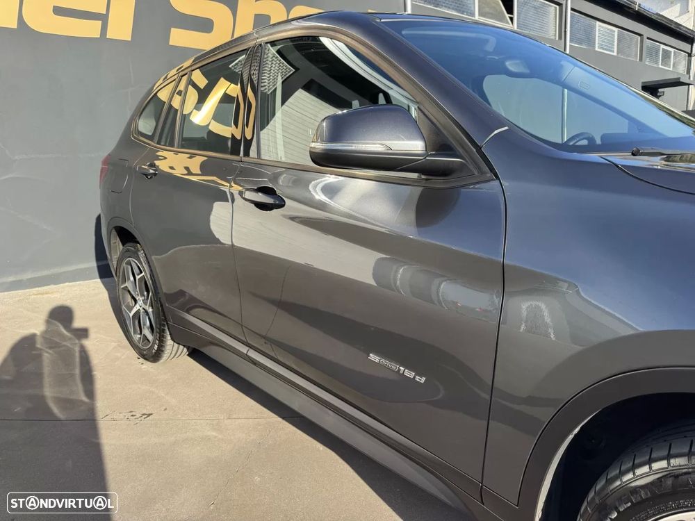 BMW X1 18 d sDrive Line Sport - 18