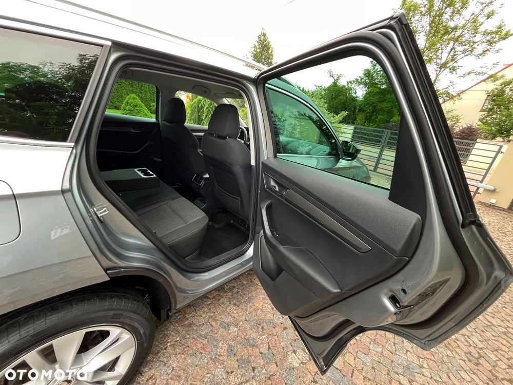 Skoda Karoq 1.5 TSI ACT Style DSG - 34