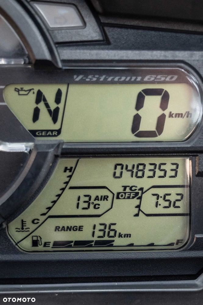Suzuki DL - 24