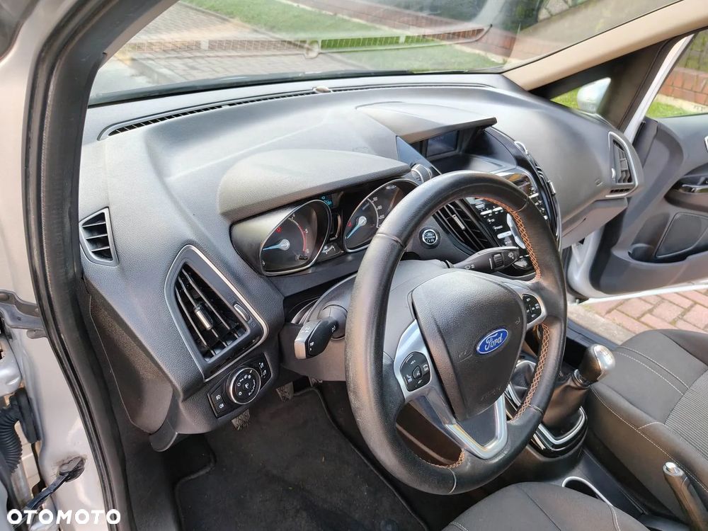 Ford B-MAX 1.6 TDCi Titanium - 21