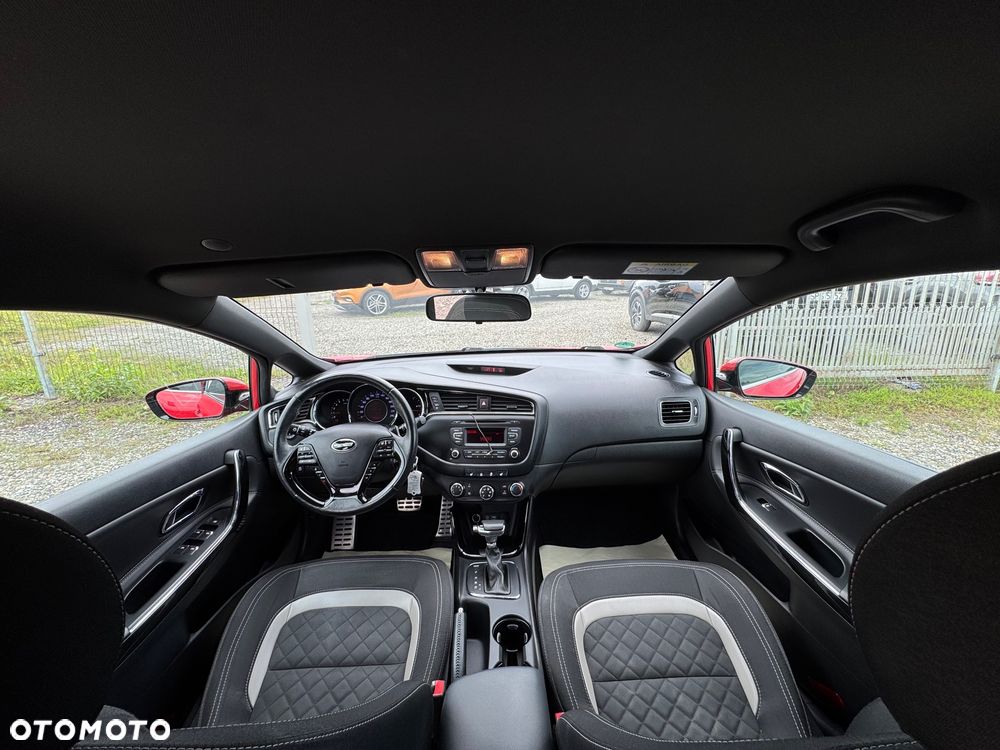 Kia Ceed 1.6 CRDi GT Line DCT - 22