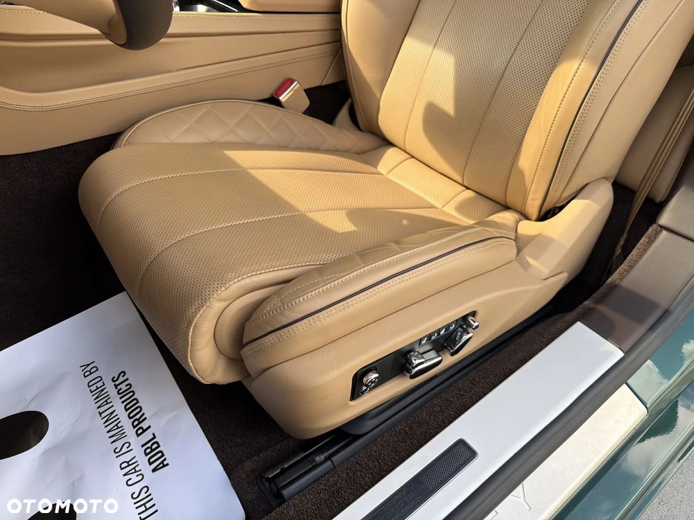 Bentley Continental GT - 13
