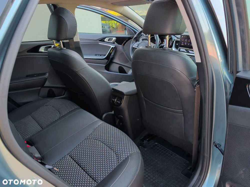 Kia XCeed 1.5 T-GDI L DCT - 25