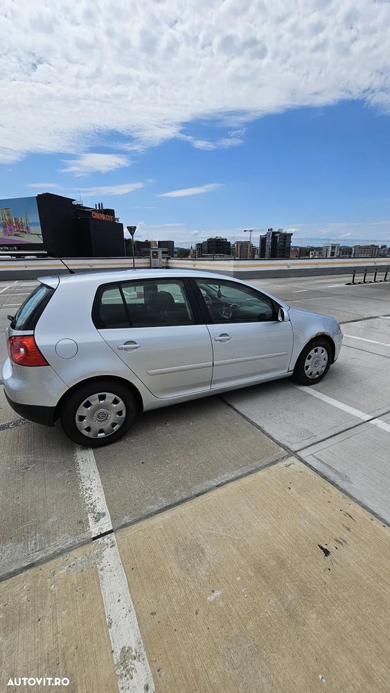 Volkswagen Golf 1.9 TDI Trendline - 24