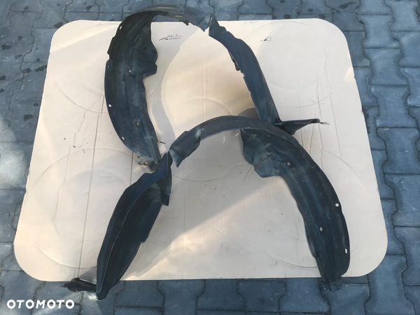 Toyota Yaris I 03-06 Lift Nadkole Prawe Lewe Przód