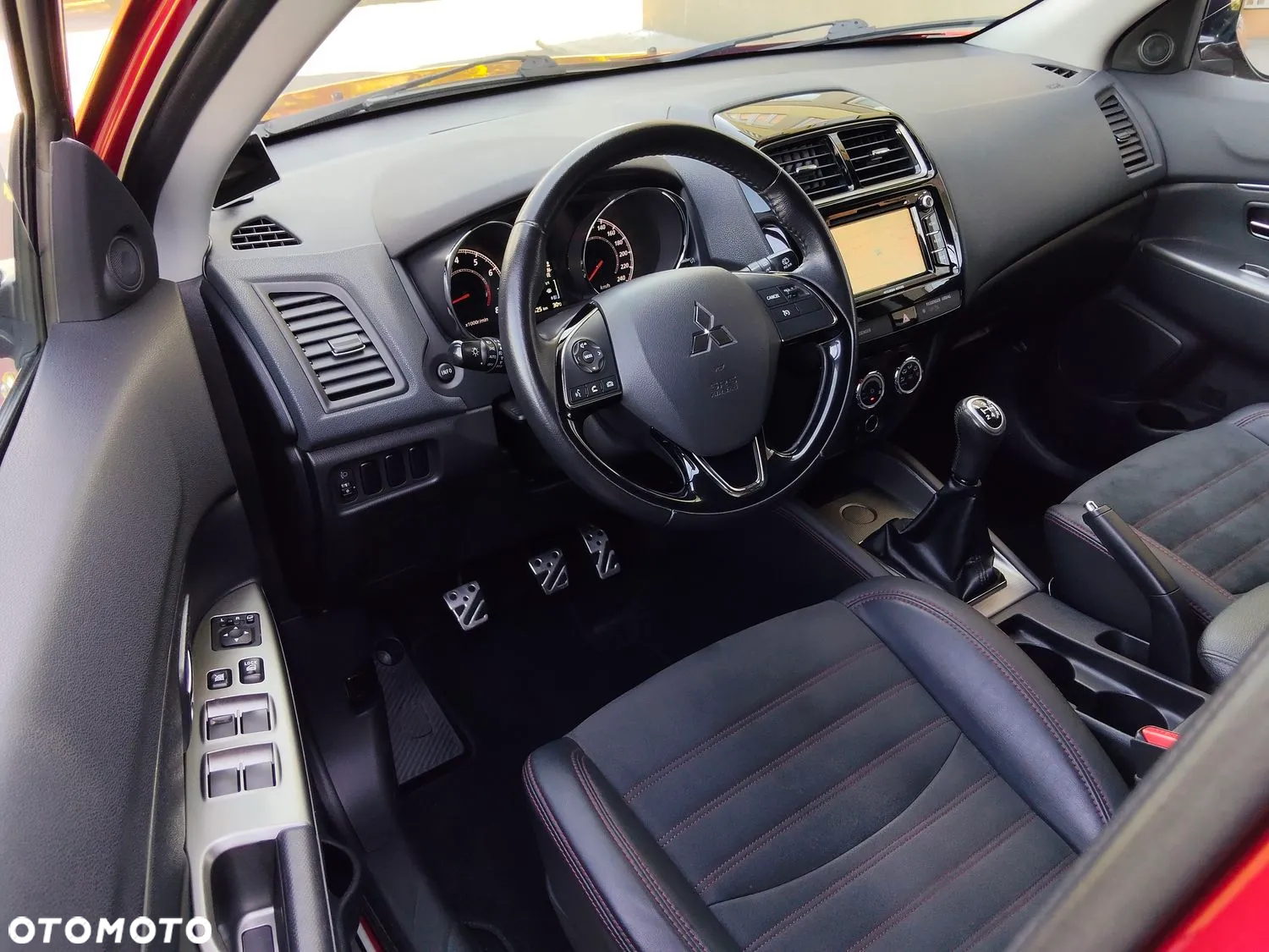 Mitsubishi ASX 1.6 Black Edition - 19