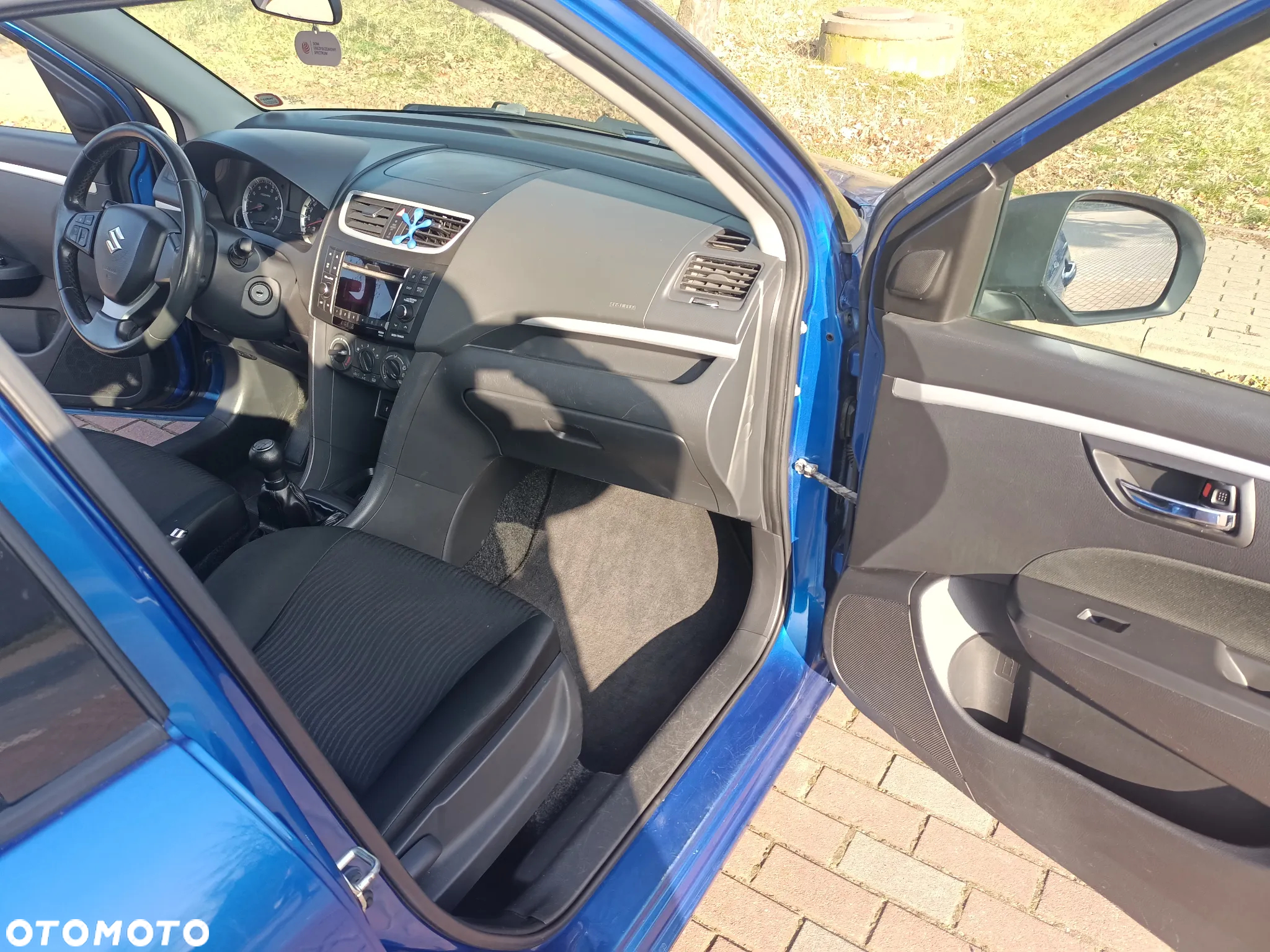 Suzuki Swift - 13