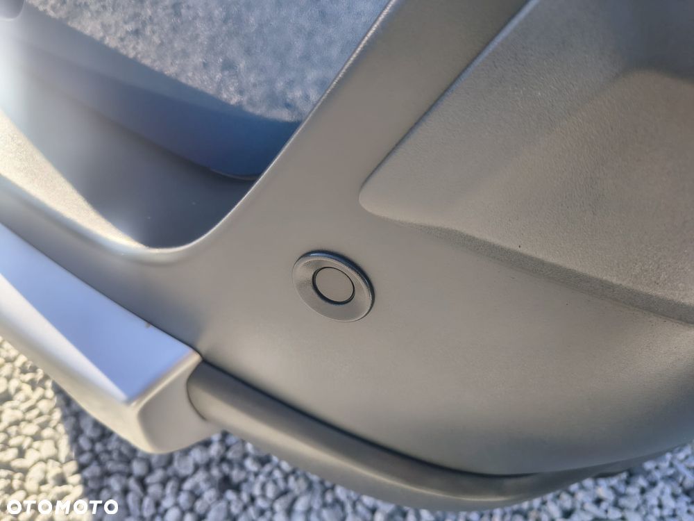 Ford Fusion - 19