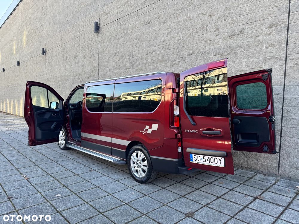 Renault Trafic 2.0 dCi - 19
