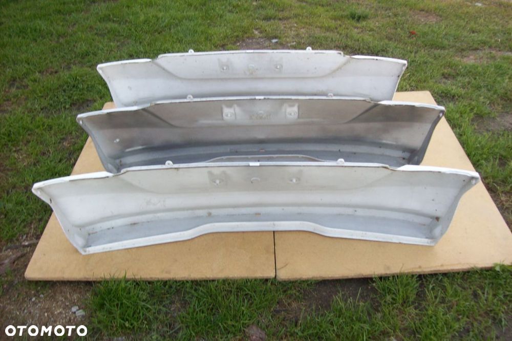 nakładka blenda tylnej klapy ford focus mk iii kombi - 4