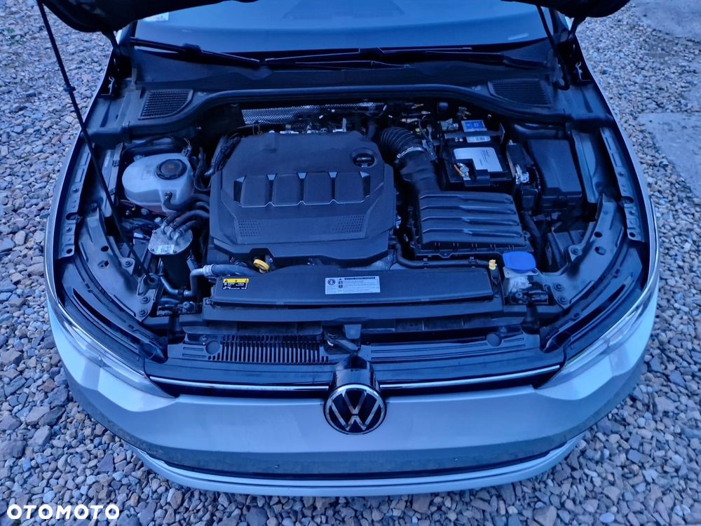 Volkswagen Golf - 35