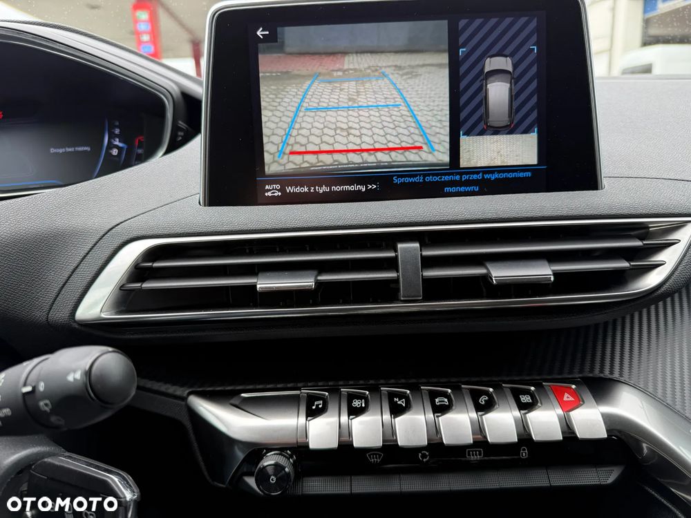 Peugeot 3008 1.5 BlueHDi Active S&S EAT8 - 23