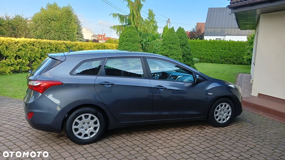 Hyundai i30 1.6 Comfort - 8