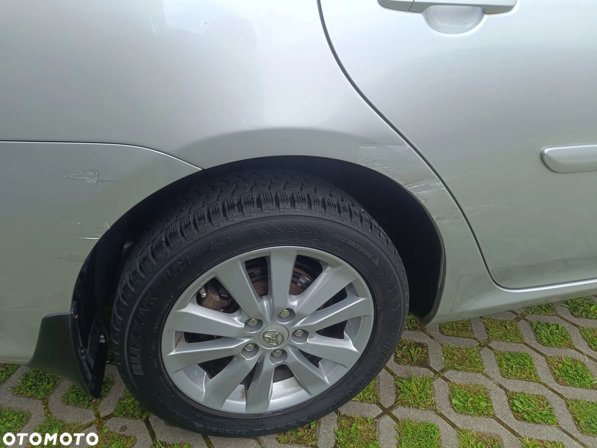 Toyota Corolla 1.6 VVT-i Premium - 14