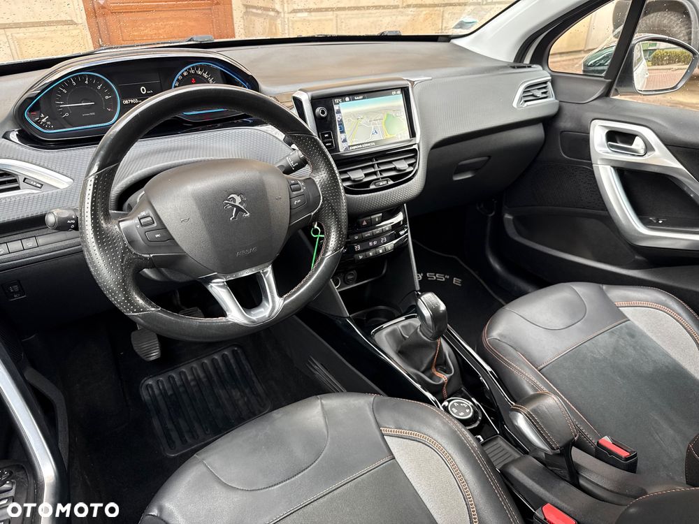 Peugeot 2008 1.2 Pure Tech GPF Crossway S&S - 34