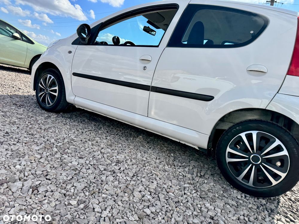 Peugeot 107 - 8