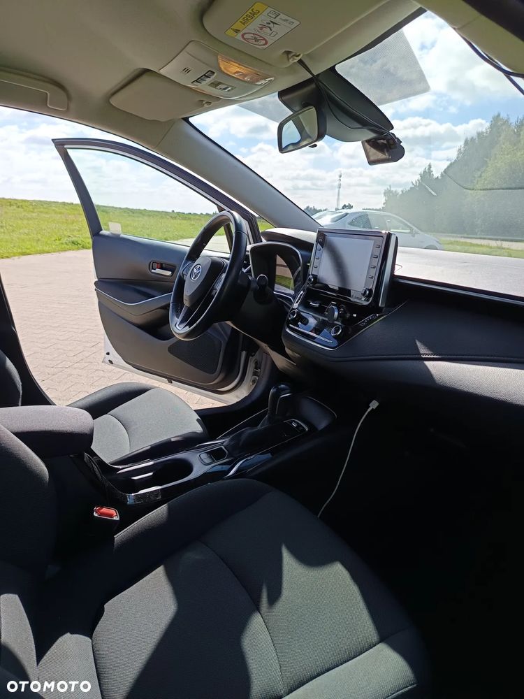 Toyota Corolla 1.8 Hybrid Active - 6