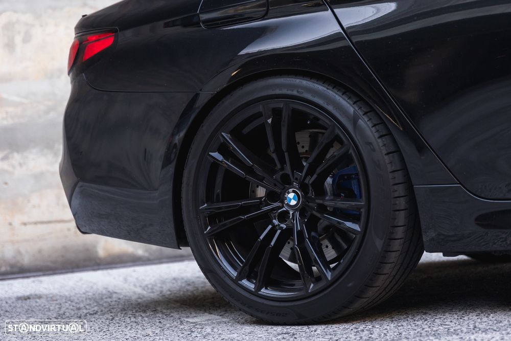 BMW M5 Competition - 8
