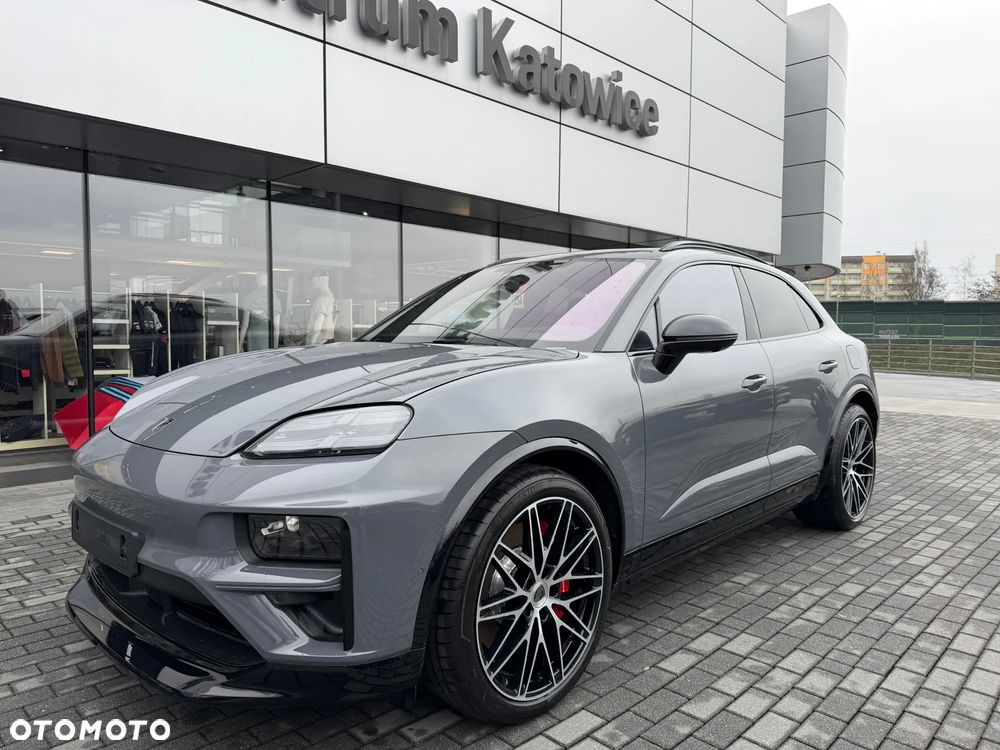 Porsche Macan - 3