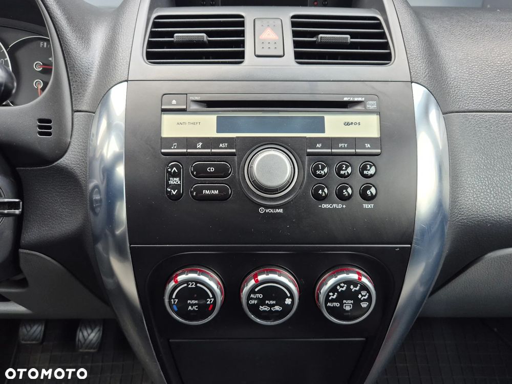 Suzuki SX4 1.6 GS / Premium 4WD - 15