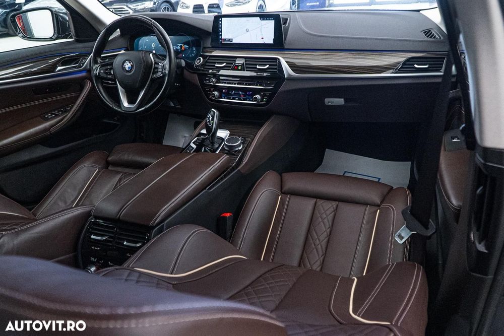 BMW Seria 5 530e iPerformance Aut. Luxury Line - 2