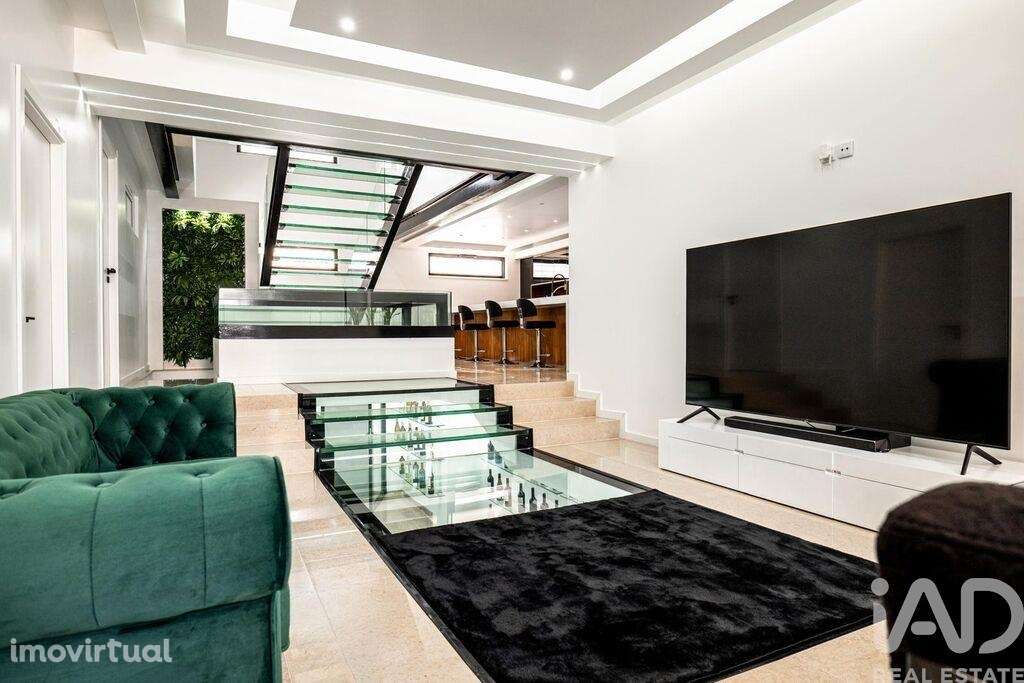 Loja / Estabelecimento Comercial T10 em Leiria, Pousos, Barreira e Cor - Grande imagem: 5/26