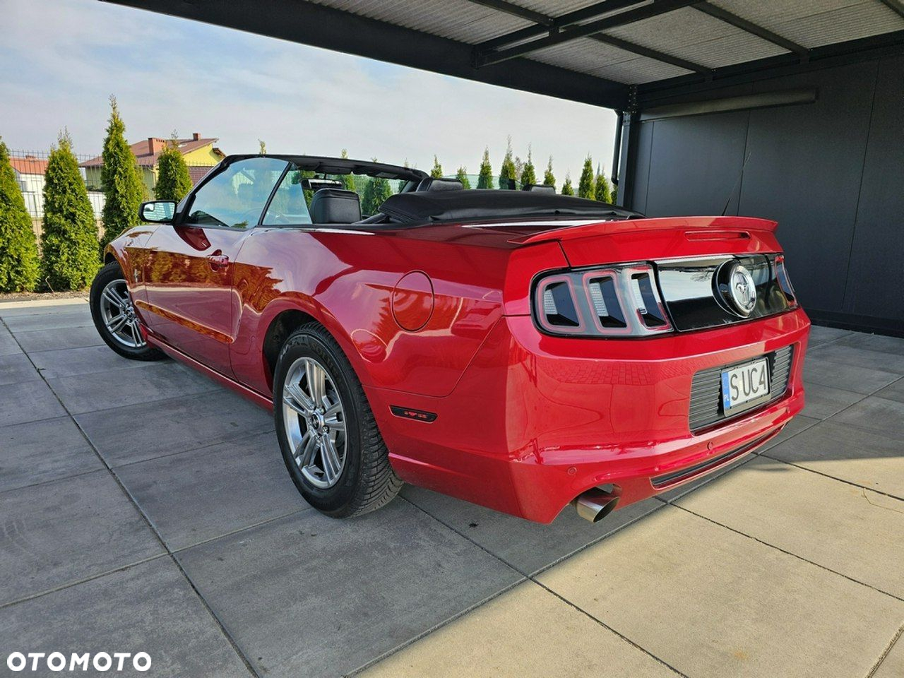 Ford Mustang - 4