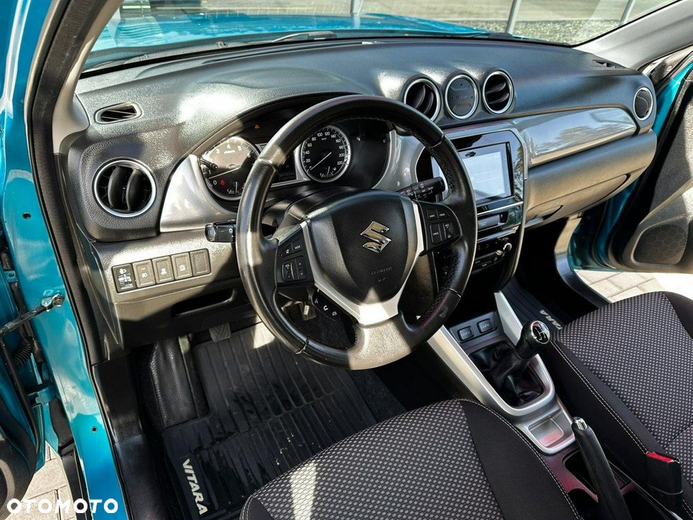 Suzuki Vitara - 10