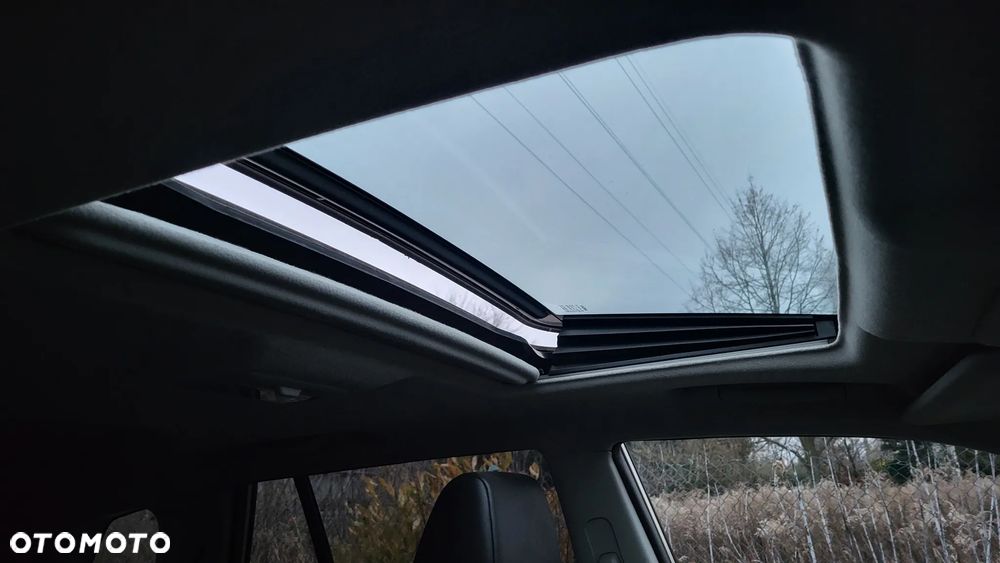 Suzuki Grand Vitara 2.0 Comfort + - 17