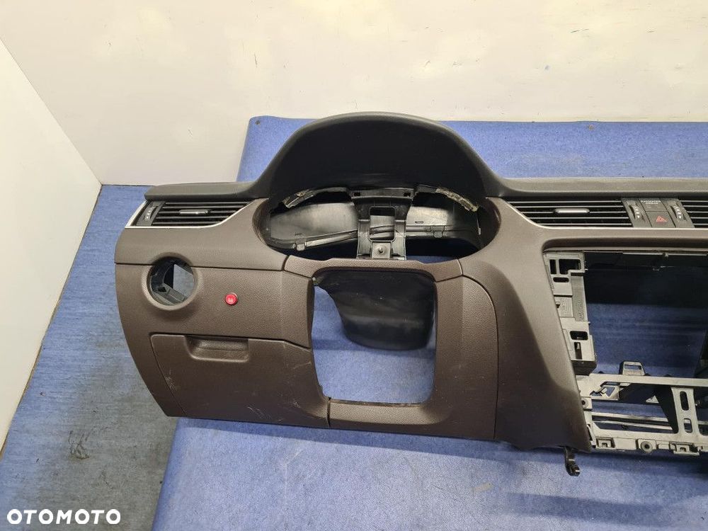 SKODA OCTAVIA III KOMBI SCOUT DESKA ROZDZIELCZA 5E1857007AC - 2