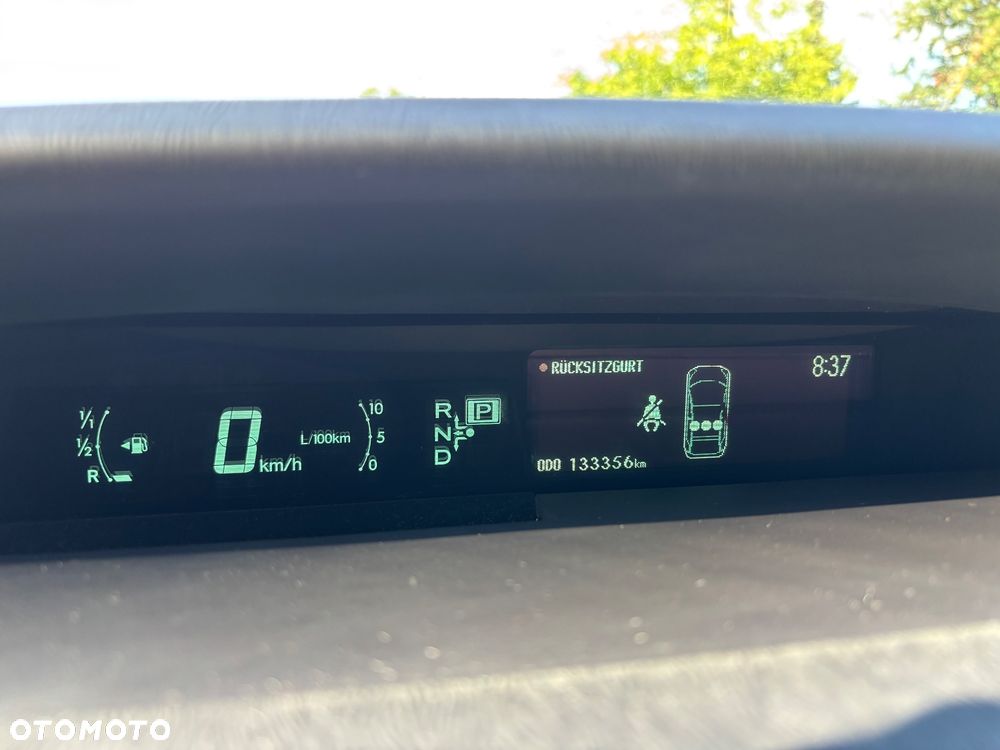 Toyota Prius 1.8 HSD Prestige - 19