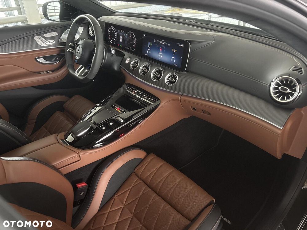 Mercedes-Benz AMG GT - 17