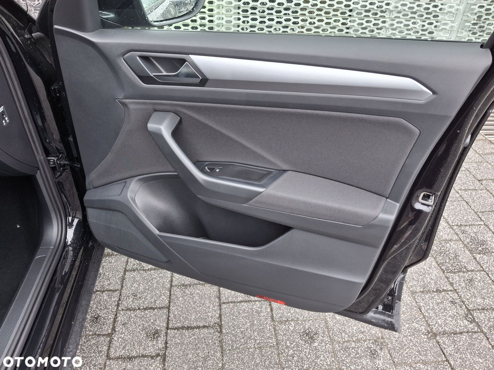 Volkswagen T-Roc 1.5 TSI Life DSG - 12