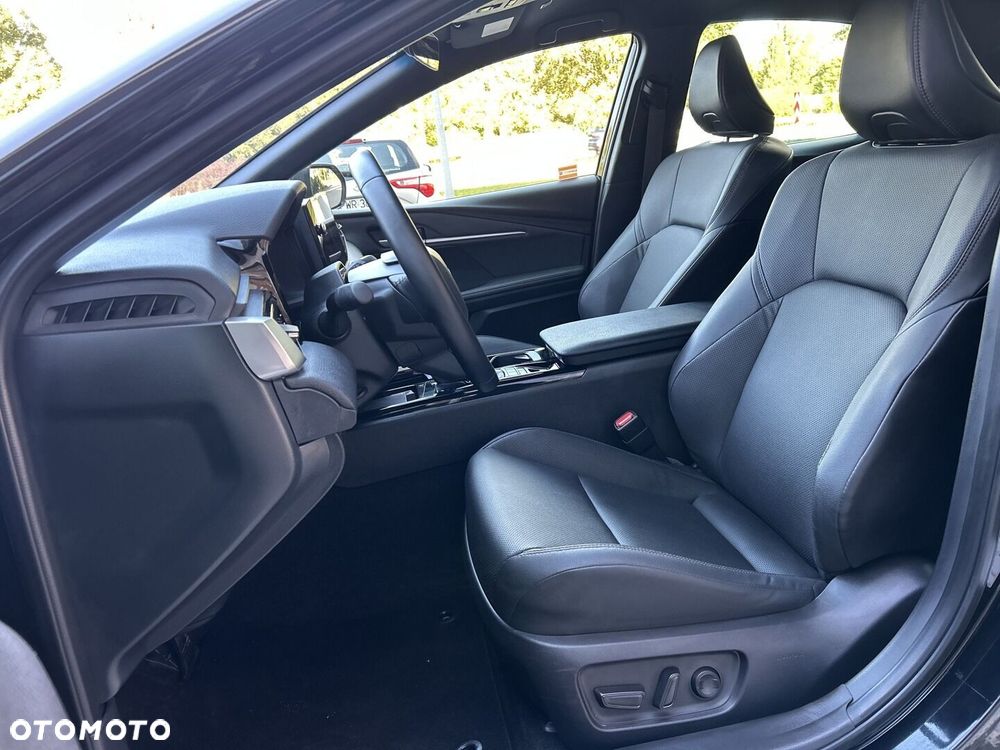Toyota Camry - 9