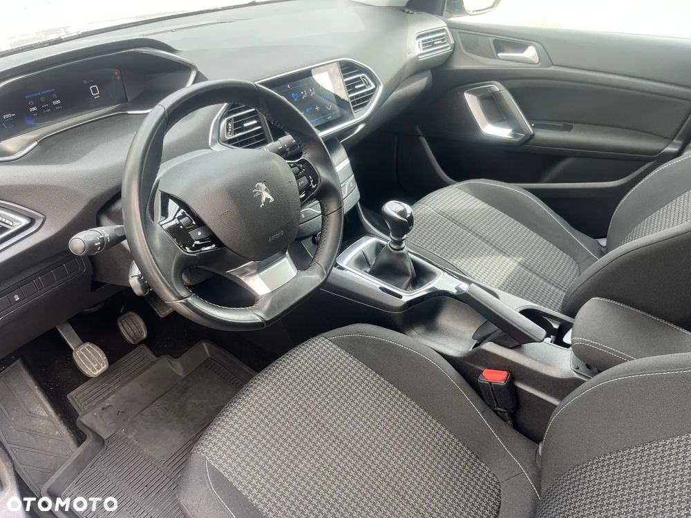 Peugeot 308 PureTech 110 Stop & Start Active - 9