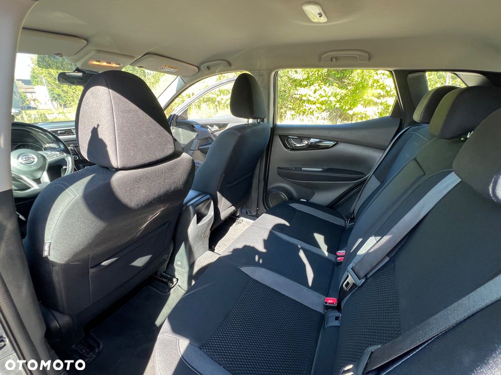 Nissan Qashqai 1.3 DIG-T N-Connecta DCT - 11