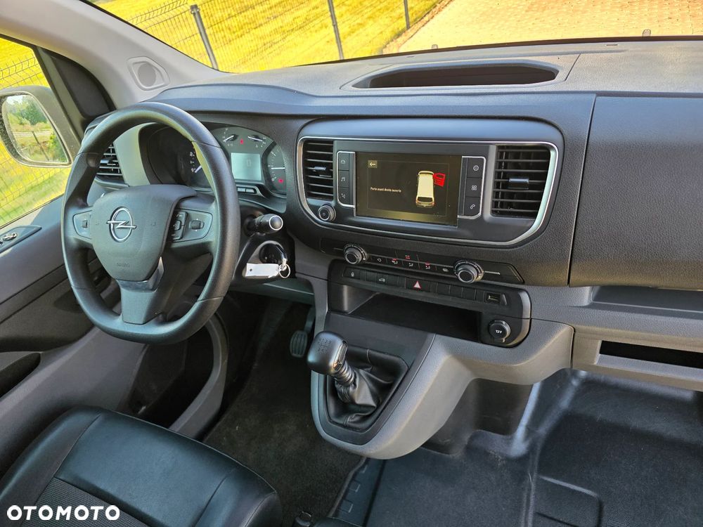 Opel VIVARO - 19