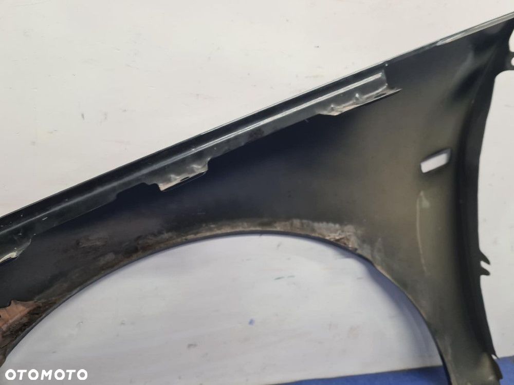 OPEL INSIGNIA A  BŁOTNIK PRZÓD PRAWY Z22C - 11