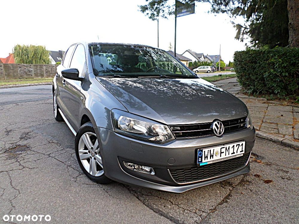 Volkswagen Polo - 2