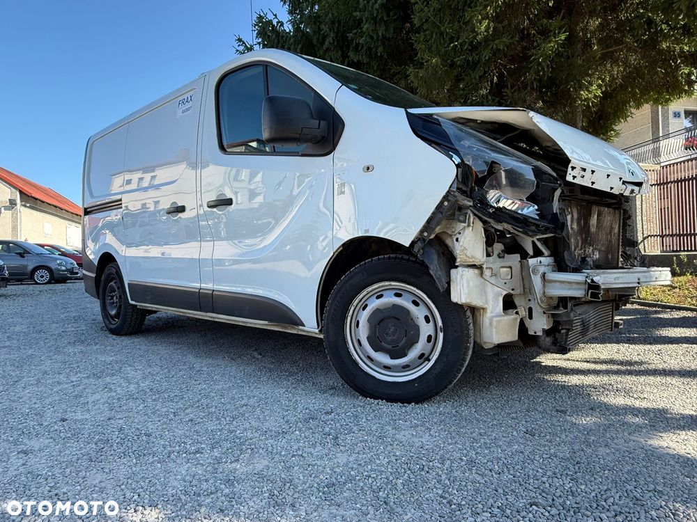 Renault Trafic - 25
