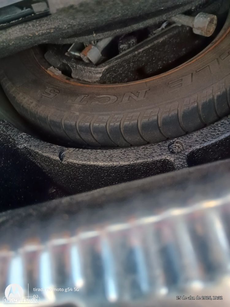 VW Bora 1.6 Highline - 10