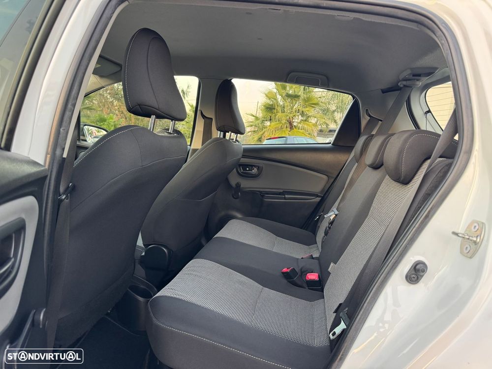 Toyota Yaris 1.5 HSD Comfort - 7