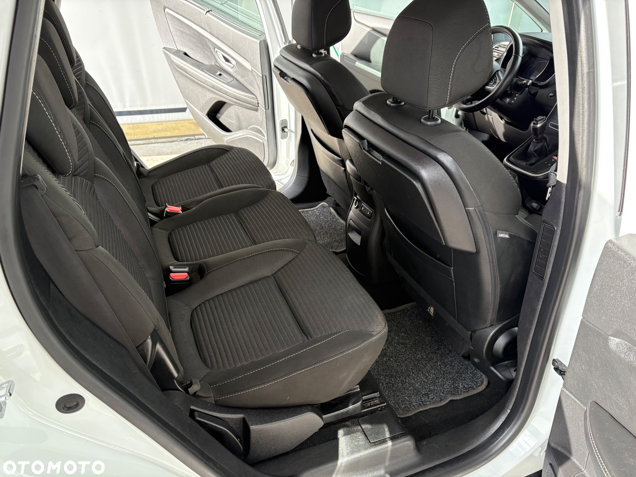 Renault Scenic - 19
