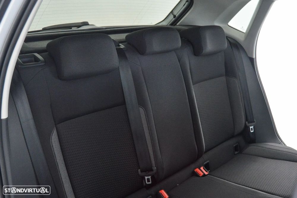 VW Polo 1.0 TSI Life DSG - 47