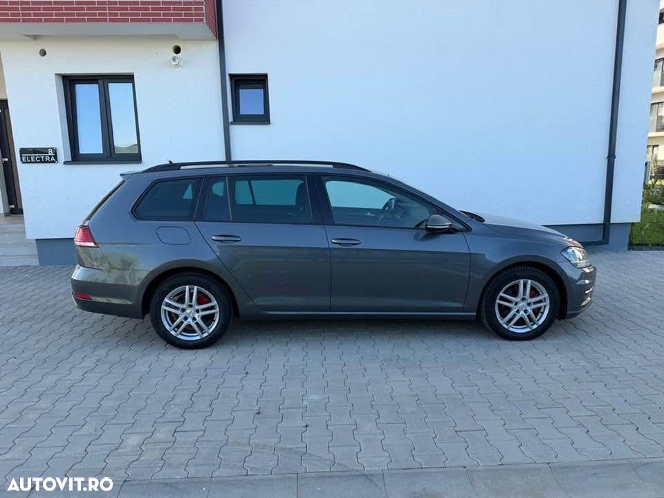 Volkswagen Golf 1.6 TDI DSG Comfortline - 4