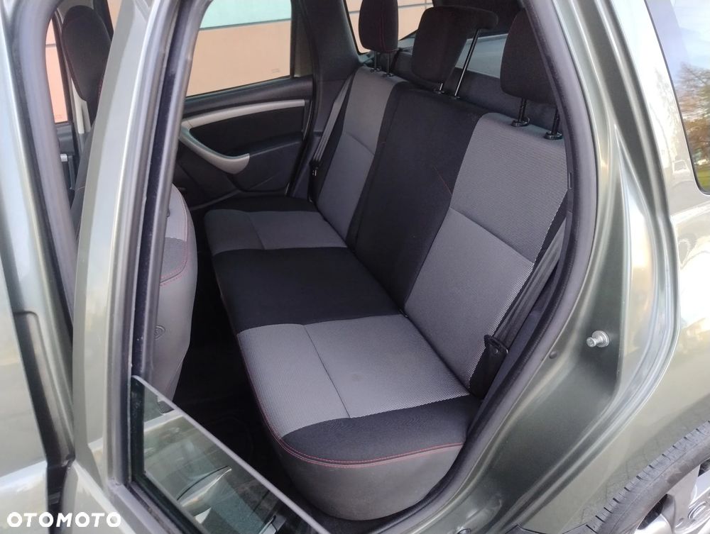 Dacia Duster 1.6 16V 4x4 Delsey - 22