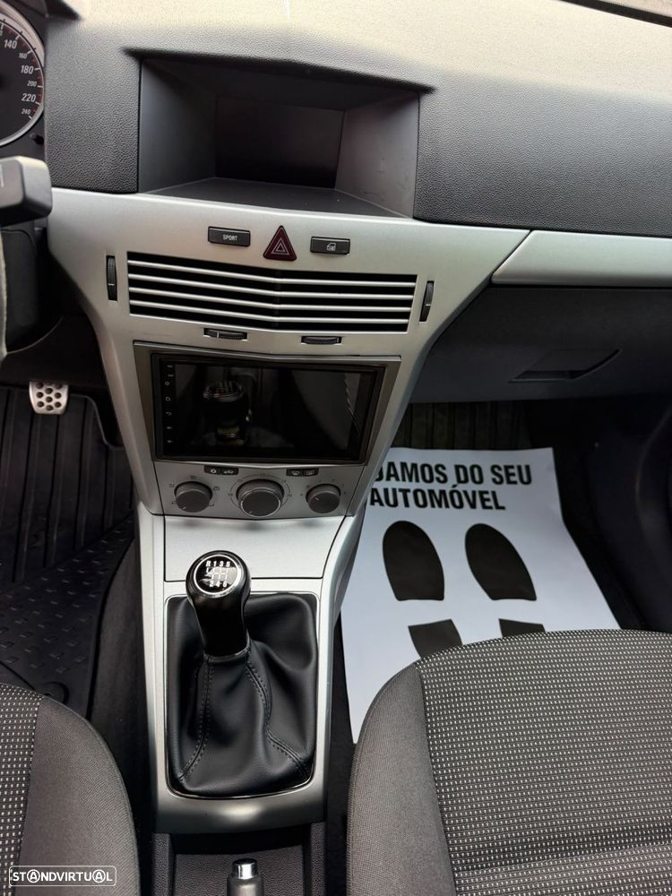 Opel Astra GTC 1.7 CDTi - 28