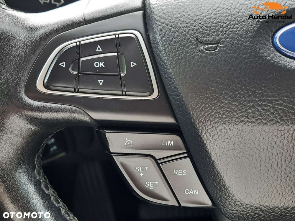 Ford Focus 1.5 EcoBoost STart-Stopp-System TITANIUM - 24