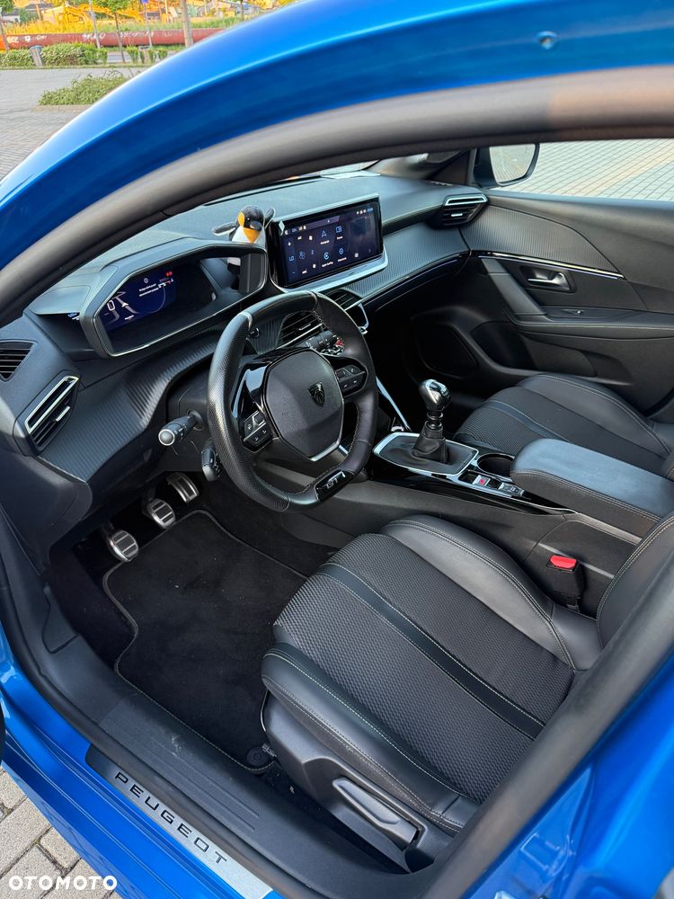 Peugeot 208 1.2 PureTech GT S&S - 10