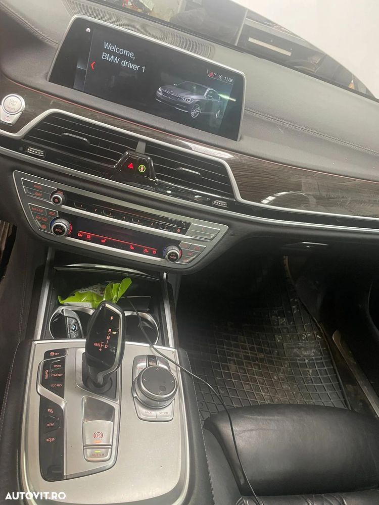 BMW Seria 7 730d - 8